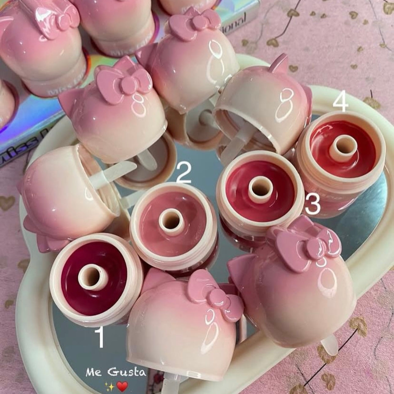 Miss Lara Kitty Lip Pot (applicator attached)