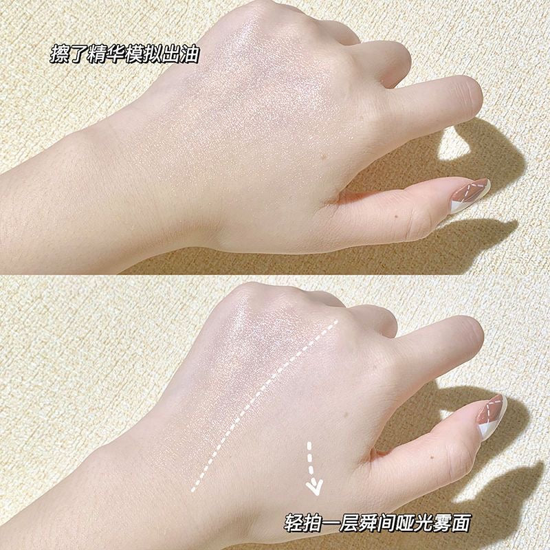 Pinky Focus Waterproof Oil-Control Compact Powder (with puff)
