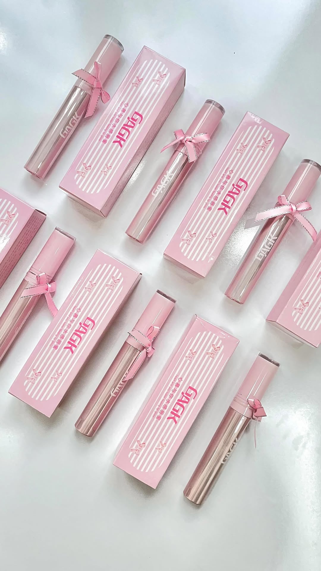 Gagk Bow Lip Glossy Tint