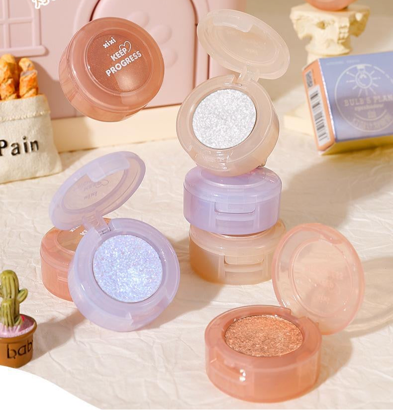 Xixi Bulb’s Plan Glitter Eyeshadow