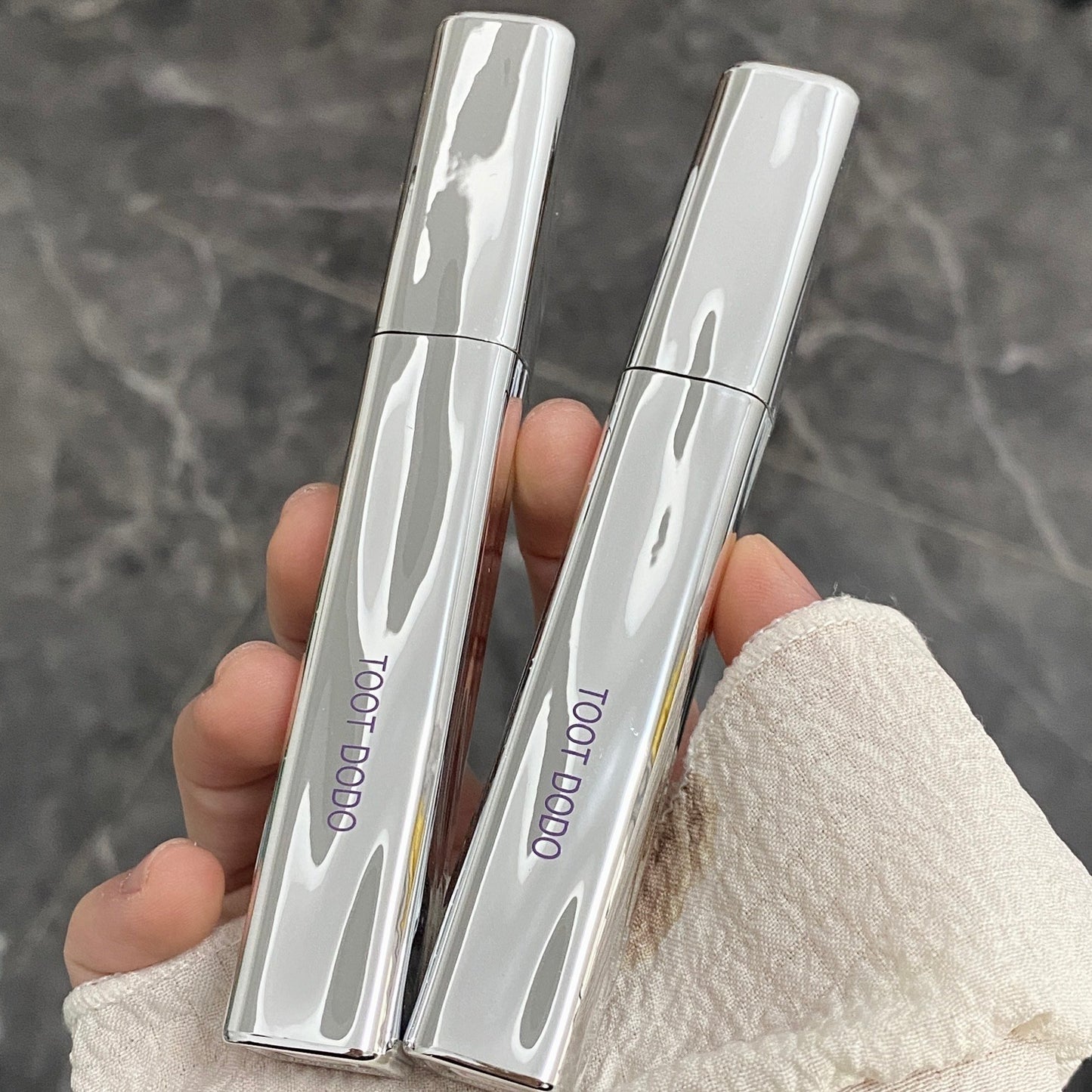 Toot Dodo Flower Core Scattering Mirror Lip Glaze